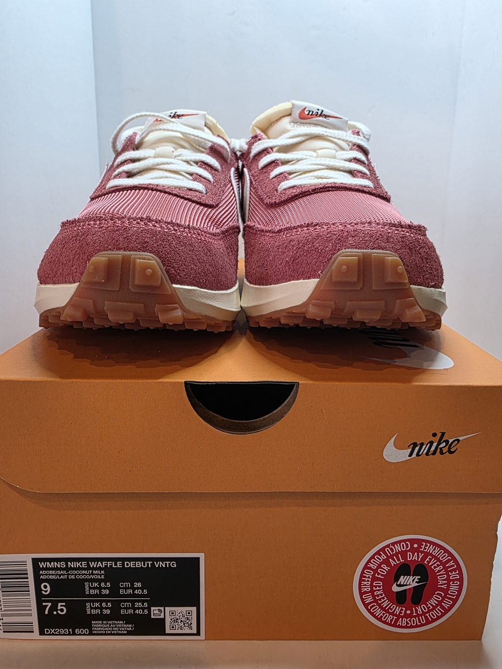 Nike Waffle Debut Vintage Women's Size 9. Adobe/Sail/Coconut Milk - Picture 8 of 9